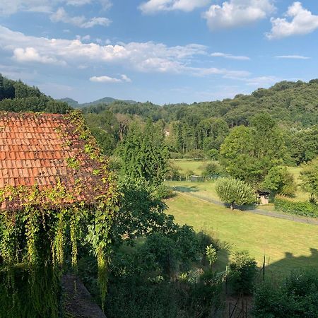 Relax Hotel Borgosesia Bagian luar foto