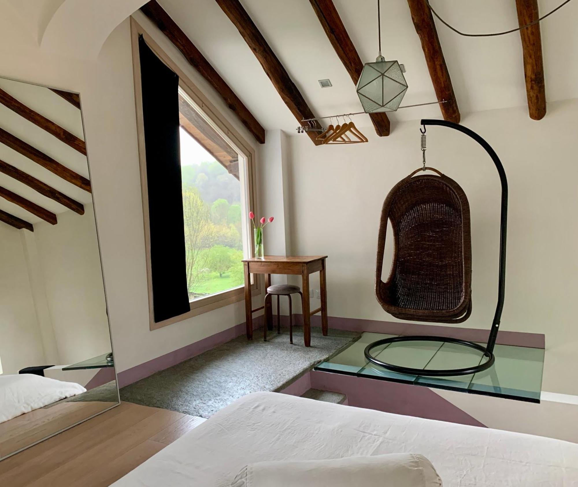 Relax Hotel Borgosesia Ruang foto